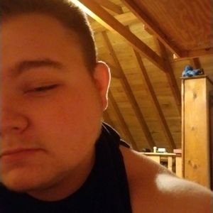 Meet your Posher, Logan